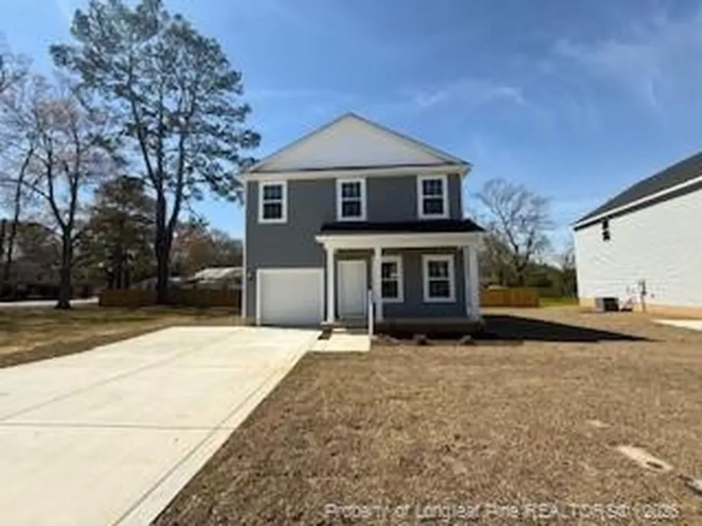 25 Stout Landing Dunn NC 28334