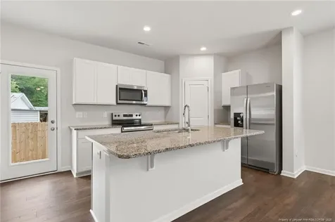 25 Stout Landing Dunn NC 28334