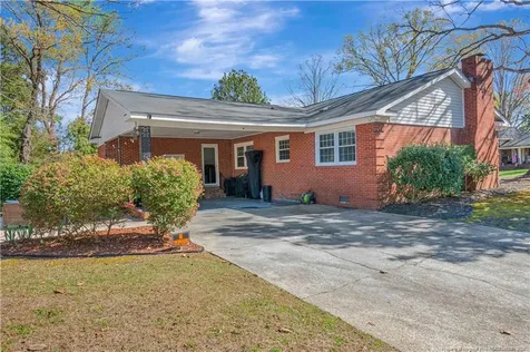 339 Edinburgh Drive Fayetteville NC 28303