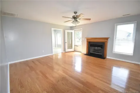8813 Tin Lizza Drive Fayetteville NC 28314