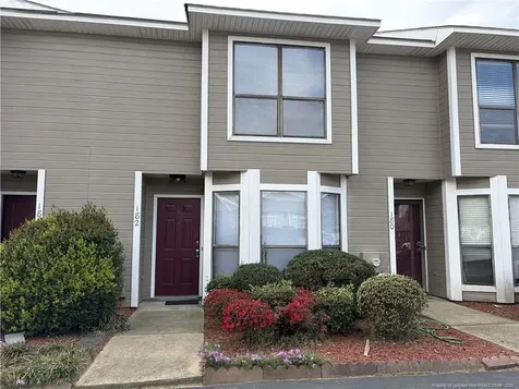 182 Aloha Drive Fayetteville NC 28311