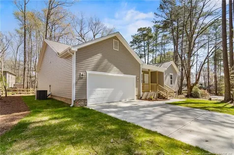 1732 Margarita Lane Sanford NC 27332