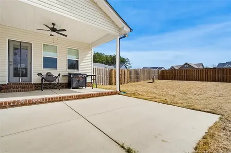 111 Valleydale Drive Benson NC 27504