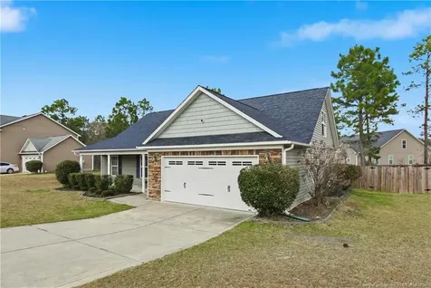 86 Bluebonnet Oak Court Bunnlevel NC 28323