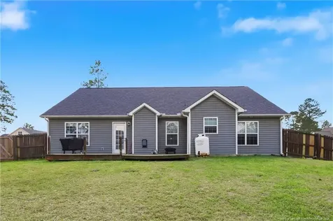 86 Bluebonnet Oak Court Bunnlevel NC 28323
