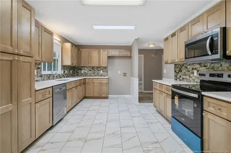 6062 Midus Street Hope Mills NC 28348