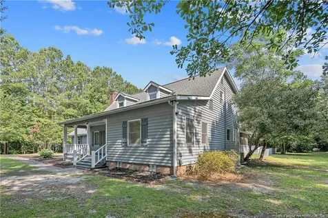 6062 Midus Street Hope Mills NC 28348