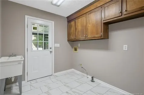6062 Midus Street Hope Mills NC 28348