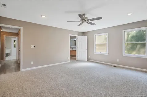 6062 Midus Street Hope Mills NC 28348