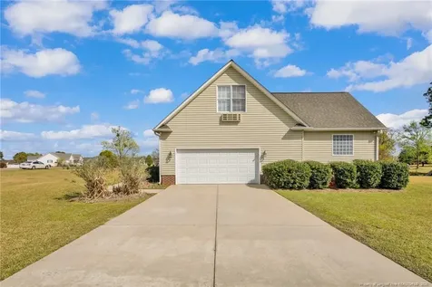 73 Timberlake Drive Clinton NC 28328