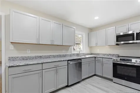 2811 Coronada Parkway Fayetteville NC 28306