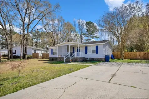 518 Inverary Drive Raeford NC 28376