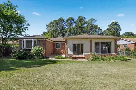 423 Perth Street Fayetteville NC 28314