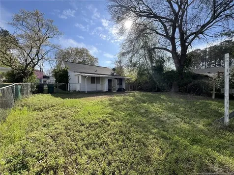 1205 Eisenhower Street Lumberton NC 28358