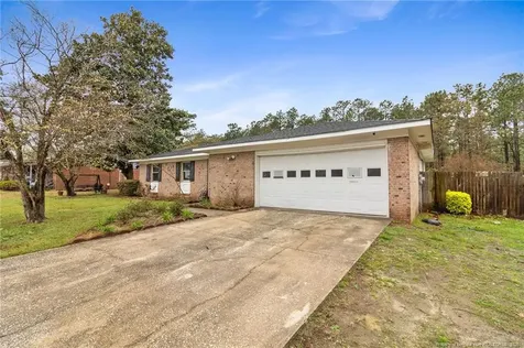 6933 Timbercroft Lane Fayetteville NC 28314