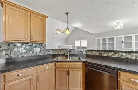 131 Newton Court Raeford NC 28376