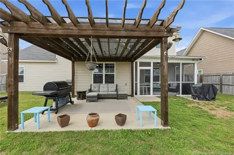 333 Lyman Drive Fayetteville NC 28312