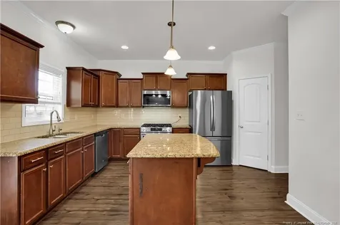 2816 Sand Trap Lane Hope Mills NC 28348