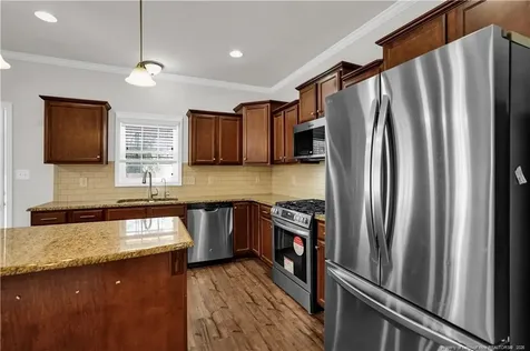2816 Sand Trap Lane Hope Mills NC 28348