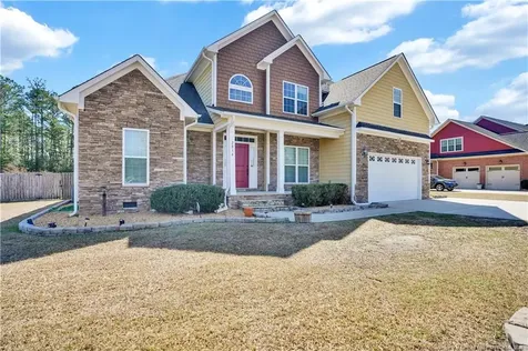 2816 Sand Trap Lane Hope Mills NC 28348