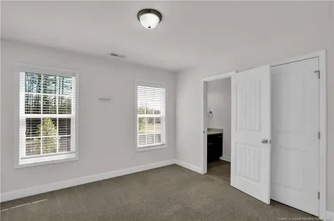 2816 Sand Trap Lane Hope Mills NC 28348