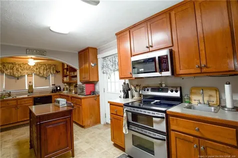 1897 Stanton Hill Road Cameron NC 28326