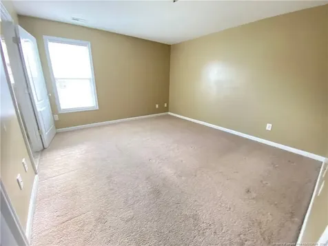 1305 Kershaw Loop Fayetteville NC 28314