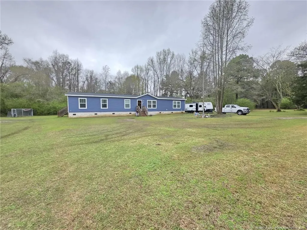 64 Horseshoe Road Autryville NC 28318