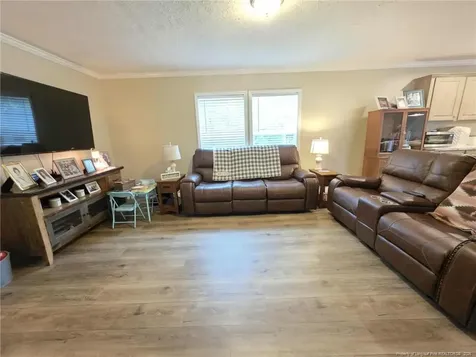 64 Horseshoe Road Autryville NC 28318