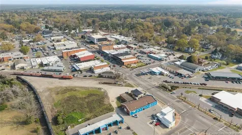 402-406 Harris Avenue Raeford NC 28376