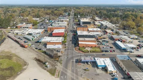 402-406 Harris Avenue Raeford NC 28376