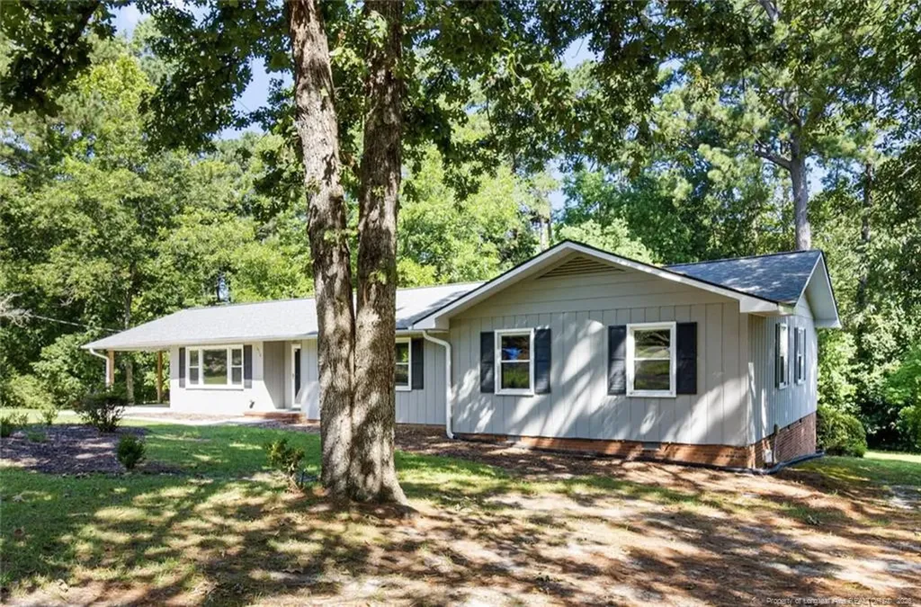 610 Arrowood Road Fayetteville NC 28311