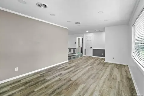 634 Pleasant Loop Fayetteville NC 28311