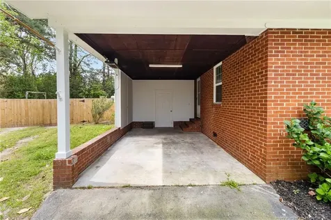 634 Pleasant Loop Fayetteville NC 28311