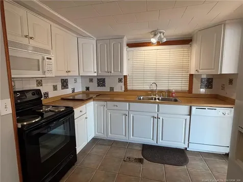 3334 Vassar Circle Fayetteville NC 28306