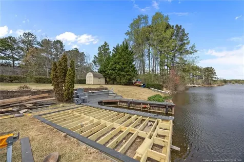 887 Coachman Way Sanford NC 27332