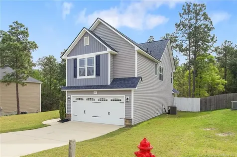 292 English Oak Drive Bunnlevel NC 28323