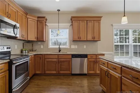 103 Crossbridge Lane Autryville NC 28318