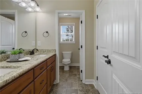 103 Crossbridge Lane Autryville NC 28318