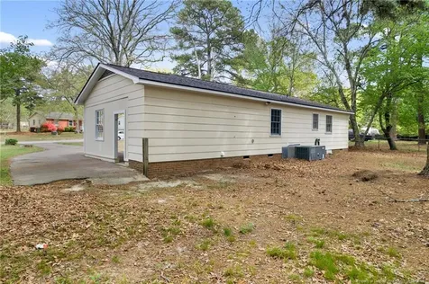 6343 Paddington Court Fayetteville NC 28304