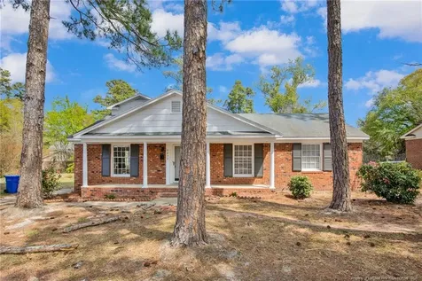 5432 Sandstone Drive Fayetteville NC 28311