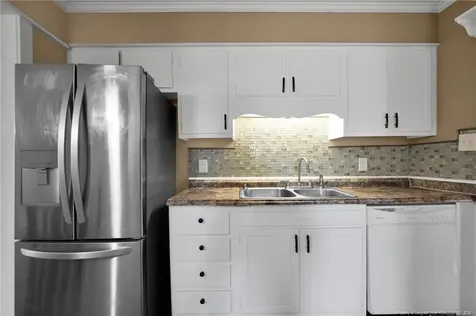 5432 Sandstone Drive Fayetteville NC 28311