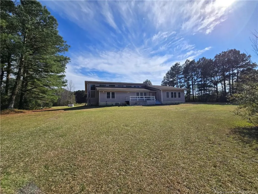 5076 Sanderosa Road Fayetteville NC 28312