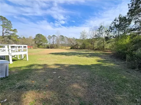 5076 Sanderosa Road Fayetteville NC 28312