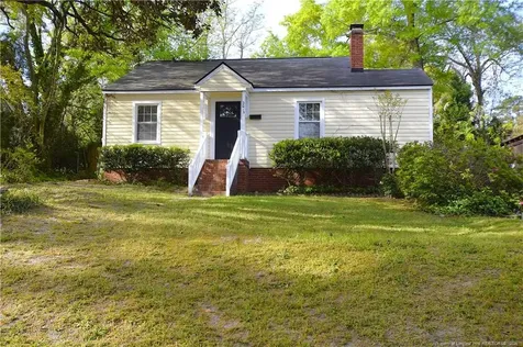 2015 Harlee Street Fayetteville NC 28303