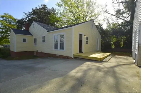 2015 Harlee Street Fayetteville NC 28303