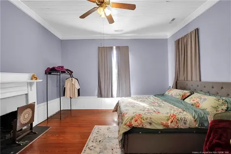 115 N Magnolia Street Raeford NC 28376