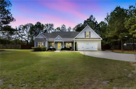 3504 Mallie Court Fayetteville NC 28312
