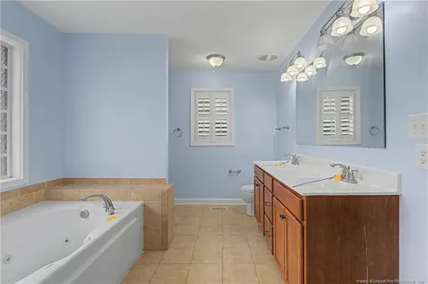 1613 Ellie Avenue Fayetteville NC 28314