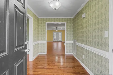 1613 Ellie Avenue Fayetteville NC 28314